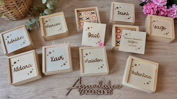 Tres en raya personalizado (minimo 10 unidades ) modelo boda,comunión y bautizo